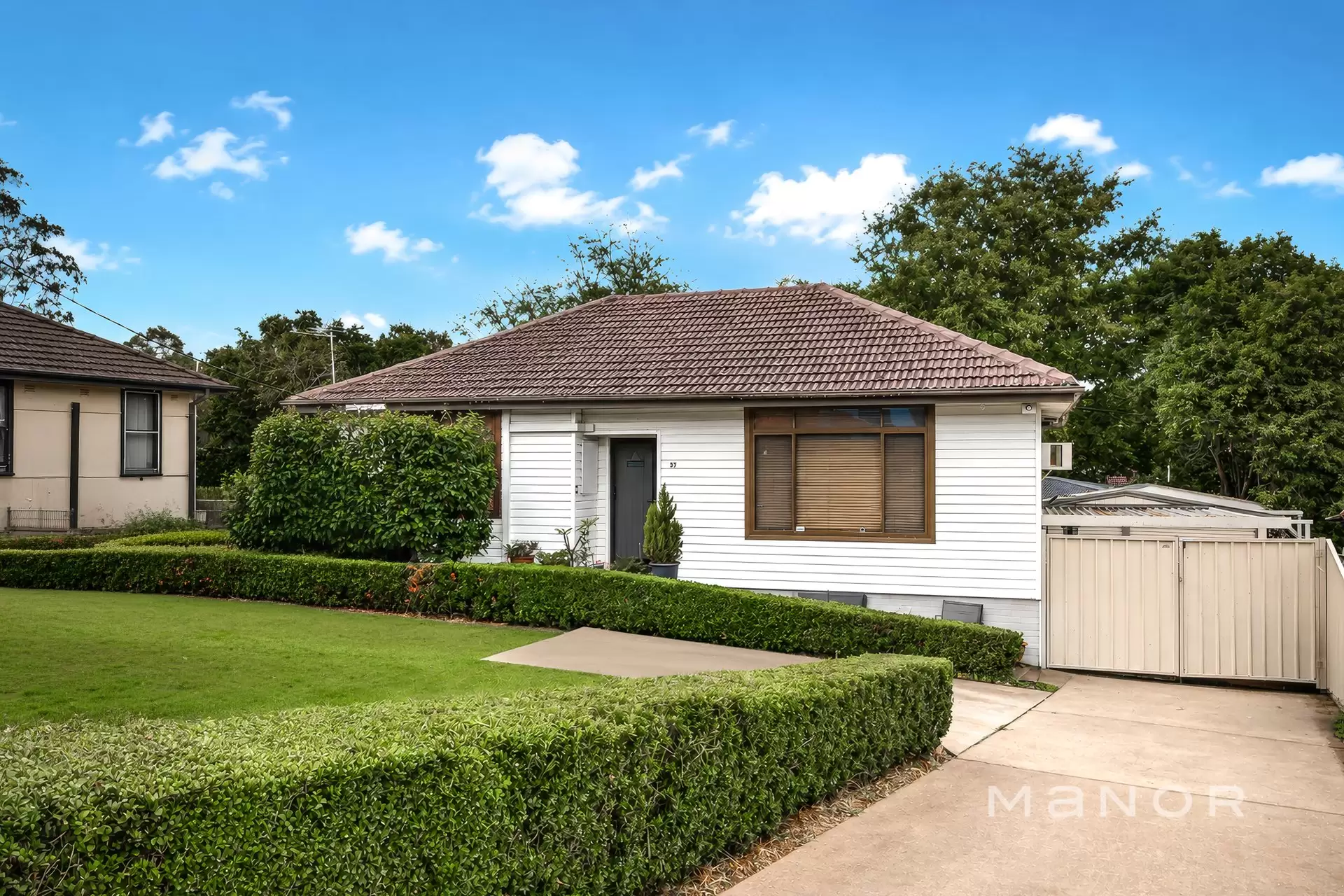 37 & 37A Moffatt Drive, Lalor Park